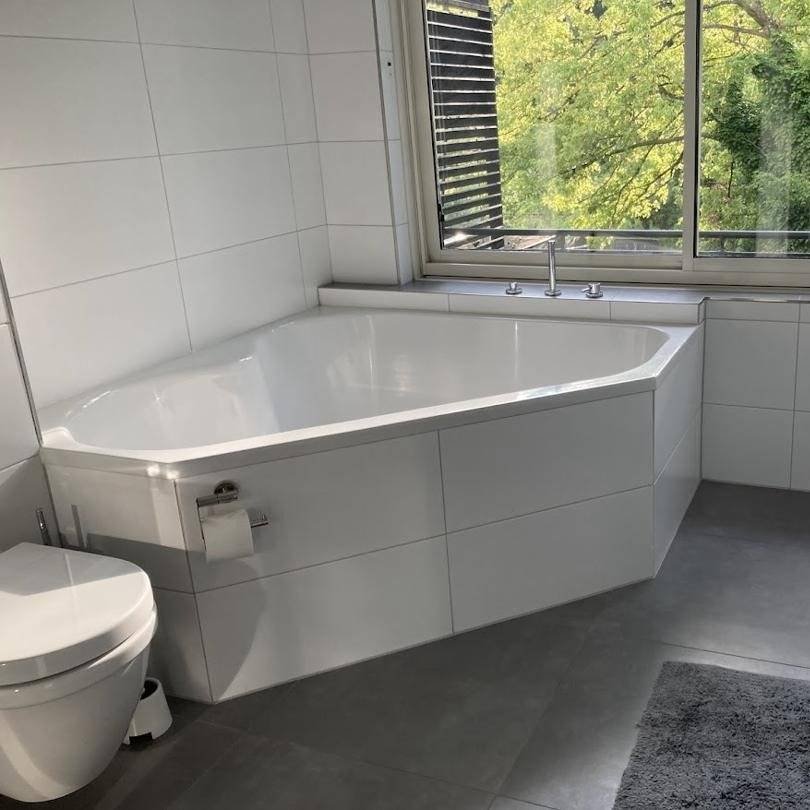 Sparkle mode: ON ✨

A professionally cleaned bathroom makes all the difference in comfort and hygiene.

Who else loves that just cleaned feeling?

#Cleaning #CleanHome #DeepCleaning #HomeInspo #InteriorDesign #CleanLiving #Hygiene #FreshHome #HomeCare #SparklingClean#BathroomCleaning #ProfessionalCleaning #EcoCleaning #GreenCleaning #CleaningService #CleanSpace #HealthyHome #DetailCleaning #MoveOutCleaning#Amsterdam #AmsterdamLife #AmsterdamHomes #AmsterdamBusiness #Netherlands #NetherlandsLiving #CleaningNetherlands #AmsterdamCleaning #DutchHomes #NLBusiness