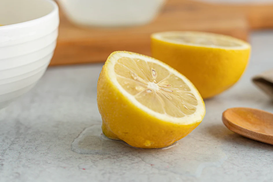 Lemon-power-cleaning-weschoon-blog