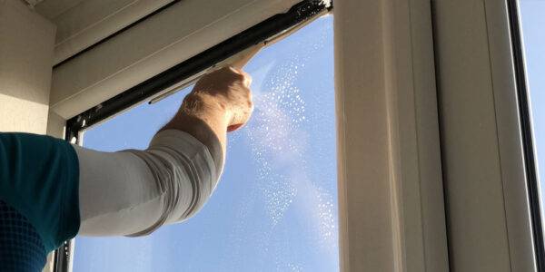 internal-window-cleaning-services-weschoon